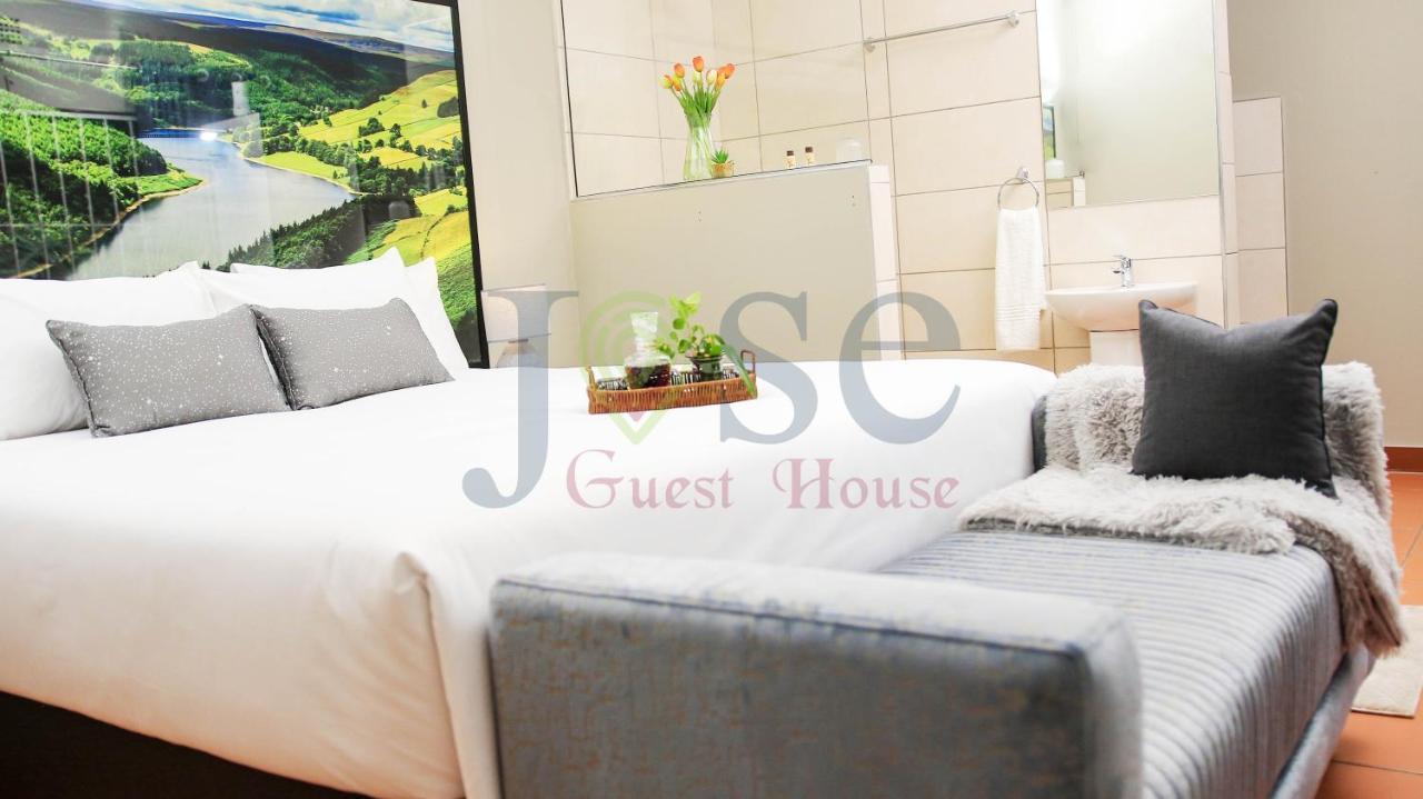 Jose Guesthouse Kempton Park Zewnętrze zdjęcie